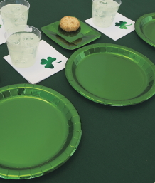 Green Foil Party Supplies & Packs | Party Save Smile